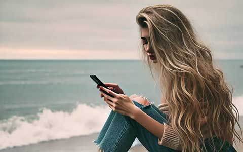 Telefonun Ucunda Aşk